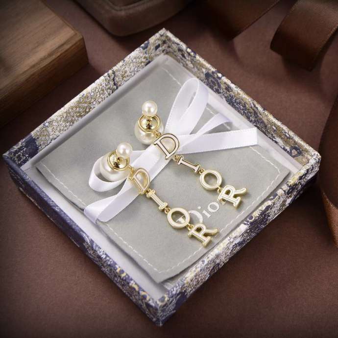 Picture of Dior Earring _SKUDiorearring03cly1257607